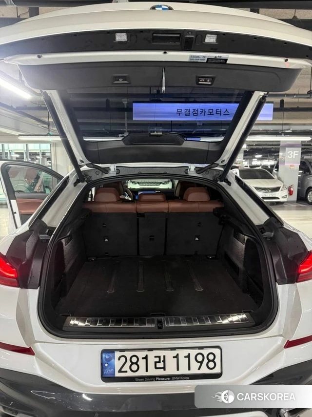 BMW X6 (G06) 2024 Белый из Кореи, фото 3