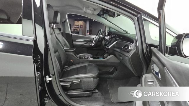 Chevrolet (GM Daewoo) New Bolt EV 2022 Черный из Кореи, фото 3
