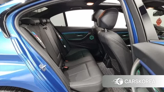 BMW 3 Series (F30) 2018 Синий из Кореи, фото 3