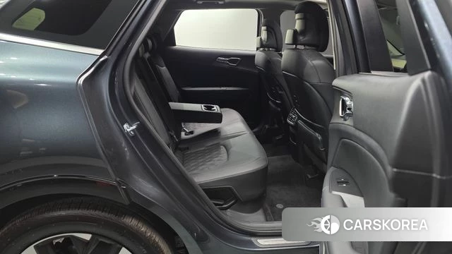 Kia The New Sportage 5th Generation Hybrid 2024 Серый из Кореи, фото 3