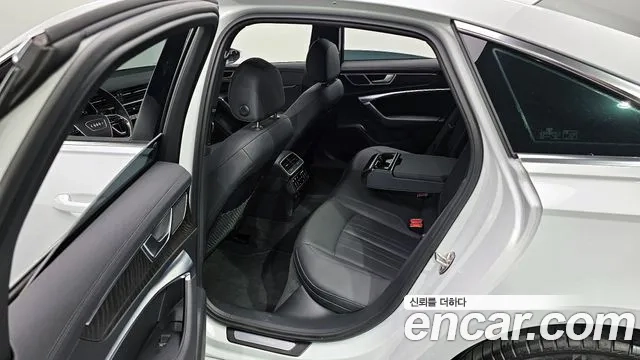 Audi A6 (C8) id 2949798 из Кореи 3