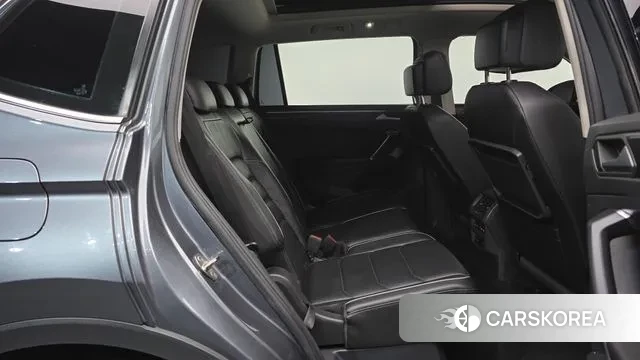 Volkswagen Tiguan Allspace 2020 Серый из Кореи, фото 3
