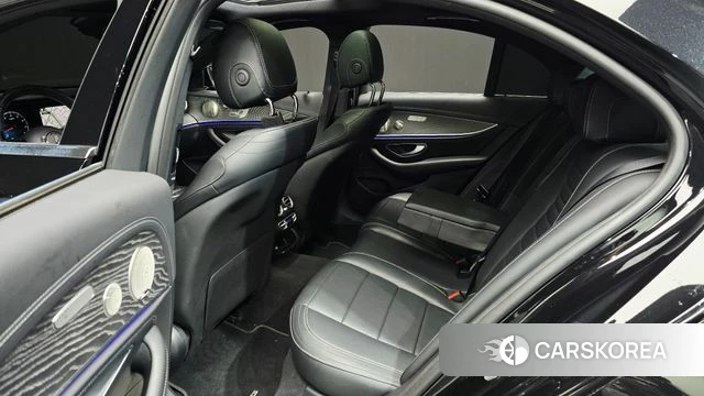 Mercedes-Benz E-Class W213 2021 Черный из Кореи, фото 3