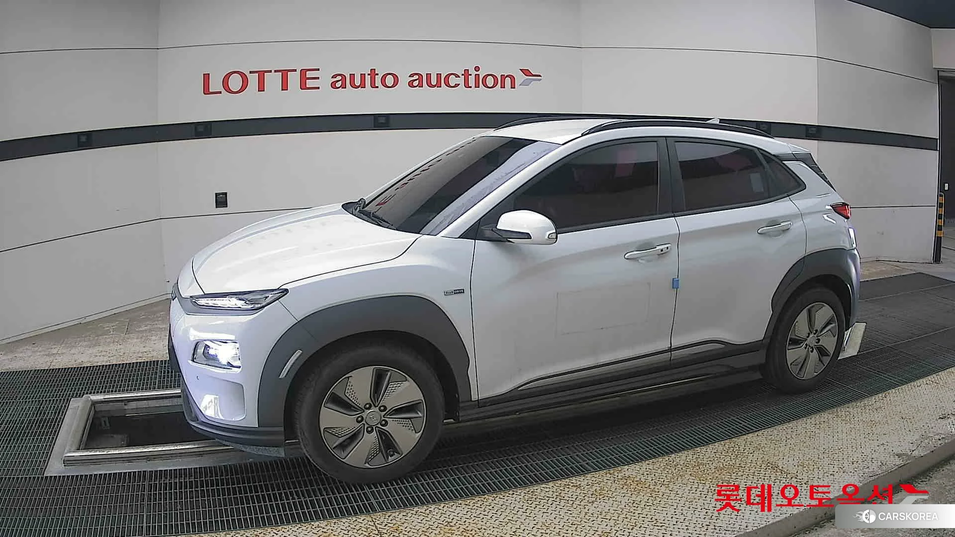 Hyundai KONA Electric 2020 Chalk White из Кореи, фото 3