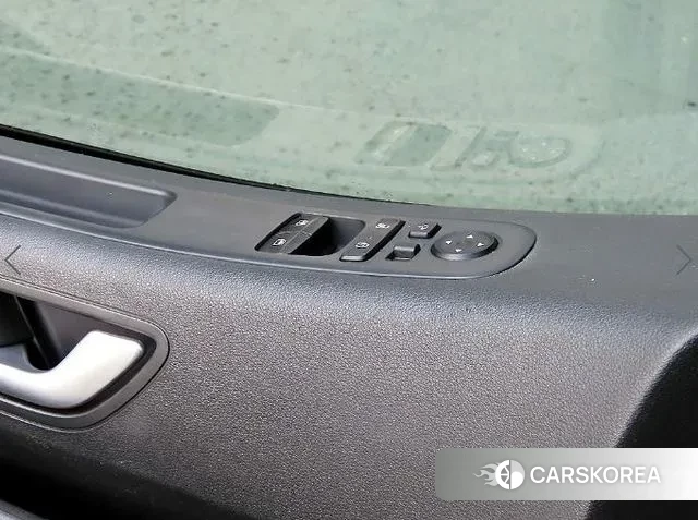 Hyundai Staria 2023 Серый из Кореи, фото 3