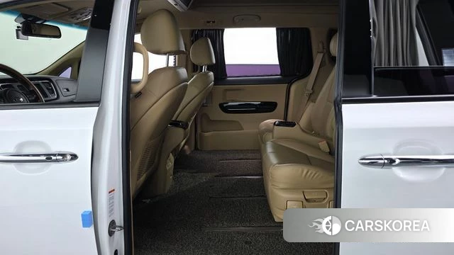 Kia The New Carnival 2019 Белый из Кореи, фото 3