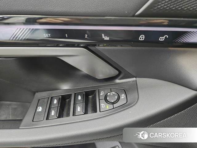 BMW 5 Series (G60) 2025 Белый из Кореи, фото 3