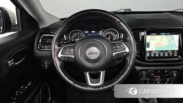Jeep Compass 2nd Generation 2019 Белый из Кореи, фото 3