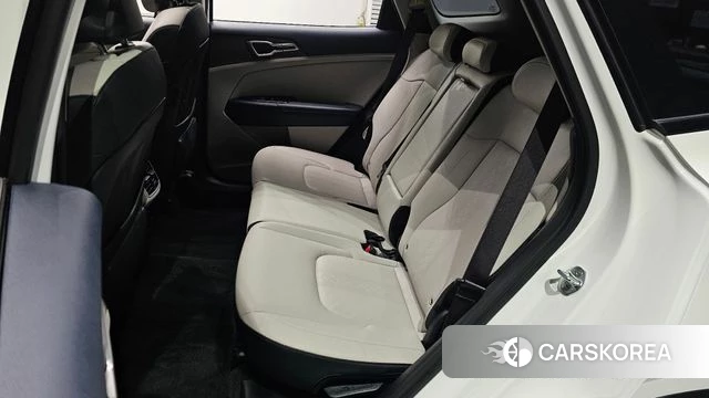 Kia Sportage 5th Generation 2022 Белый из Кореи, фото 3