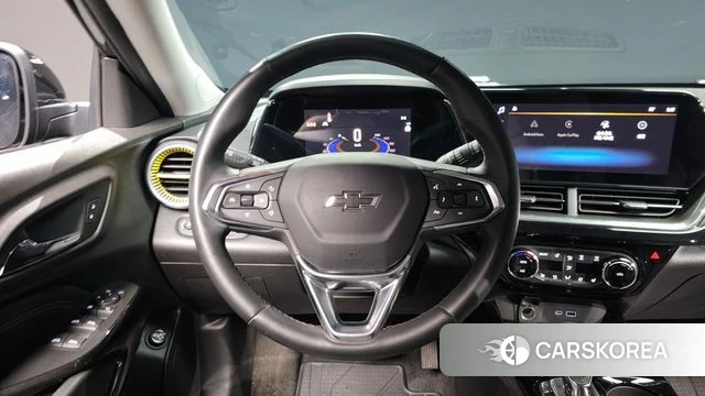 Chevrolet (GM Daewoo) Trax Crossover 2023 Черный из Кореи, фото 3