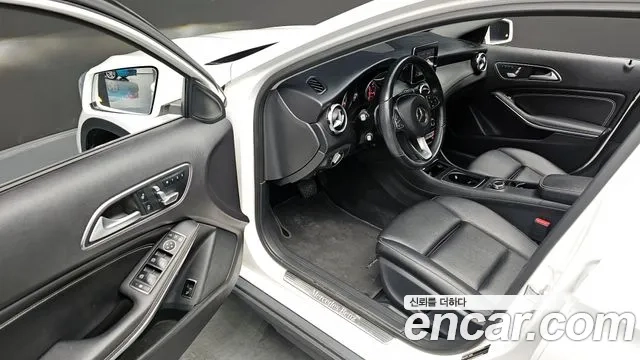 Mercedes-Benz GLA-Class X156 2019 Белый из Кореи, фото 3