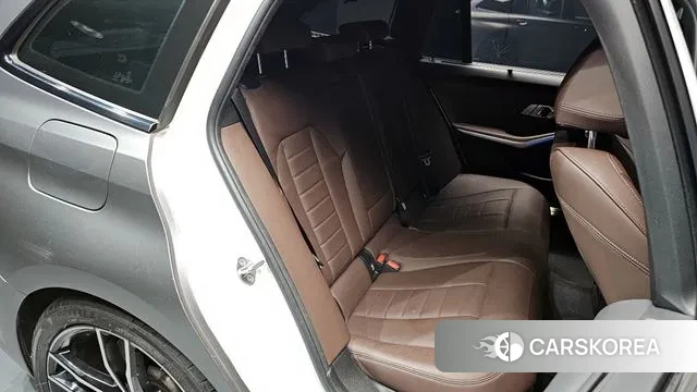 BMW 3 Series (G20) 2022 Серый из Кореи, фото 3