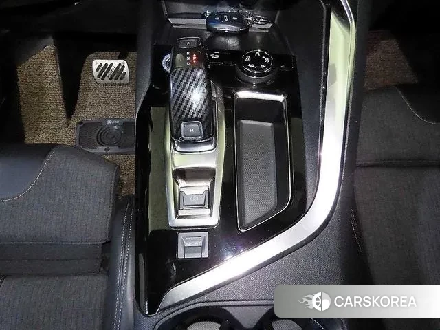 Peugeot 5008 second generation 2018 Коричневый двухцветный из Кореи, фото 3