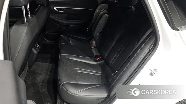 Hyundai Sonata (DN8) 2021 Белый из Кореи, фото 3