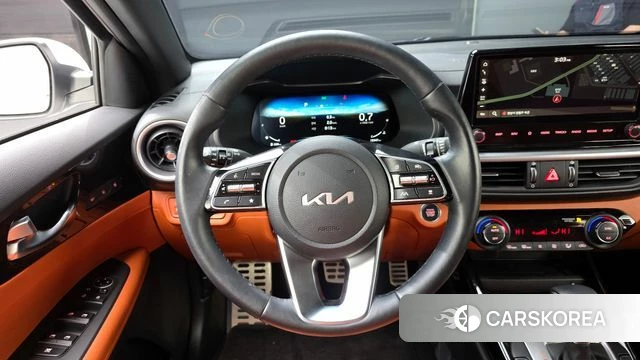 Kia The New K3 2nd generation 2022 Белый из Кореи, фото 3