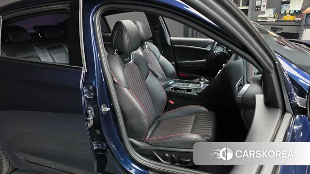 Genesis G70 2018 Синий из Кореи, фото 3
