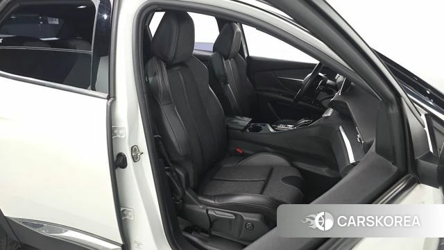 Peugeot 3008 second generation 2018 Белый из Кореи, фото 3