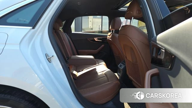 Audi A4 (B9) 2021 Белый из Кореи, фото 3