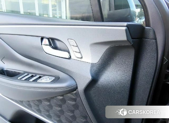 Hyundai The New Santa Fe 2021 Серебристо-серый из Кореи, фото 3