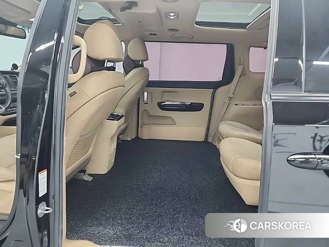 Kia The New Carnival 2019 Черный из Кореи, фото 3