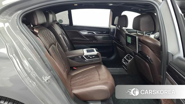 BMW 7 Series (G11) 2020 Серый из Кореи, фото 3