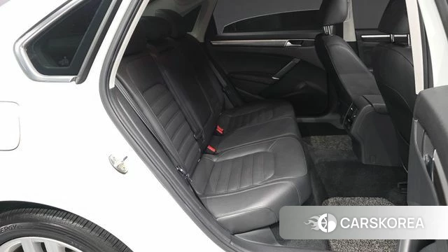 Volkswagen The New Passat 2018 Белый из Кореи, фото 3