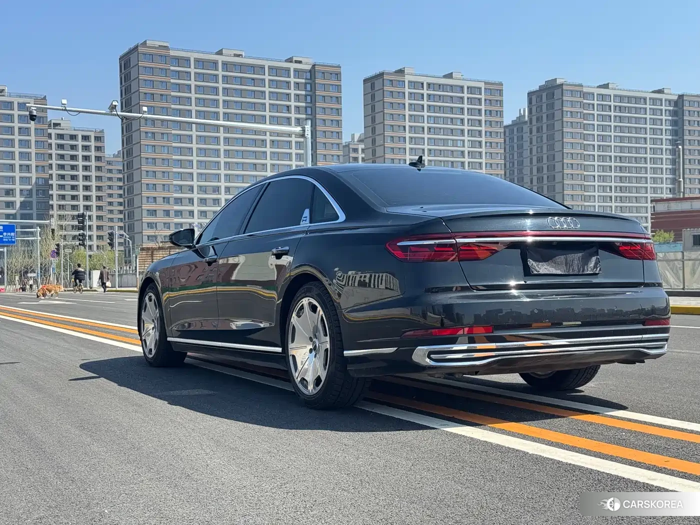 Audi A8 2019 Черный из Китая, фото 3