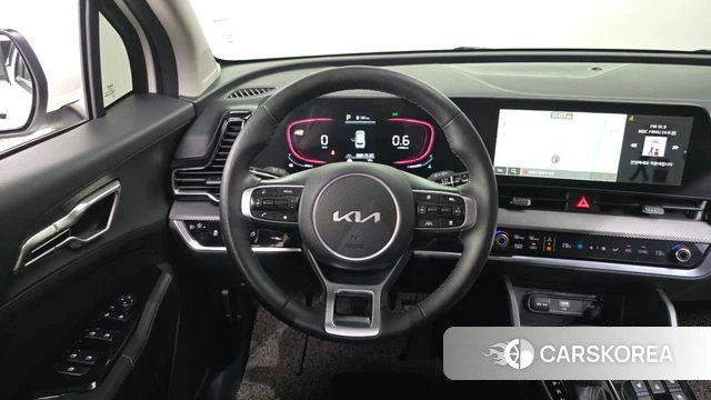 Kia Sportage 5th Generation 2022 Белый из Кореи, фото 3