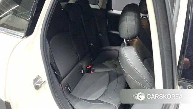 Mini Cooper 2019 Жемчужный цвет из Кореи, фото 3