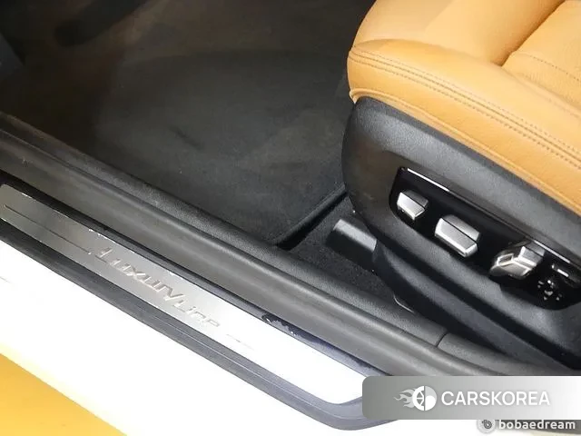 BMW 5 Series (G30) 2022 Белый из Кореи, фото 3