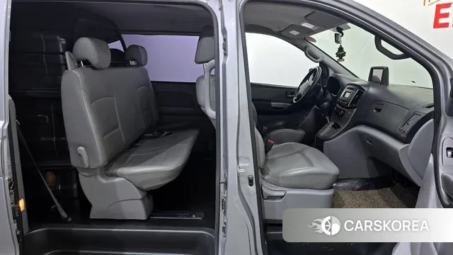 Hyundai The New Grand Starex 2018 Серебряный из Кореи, фото 3