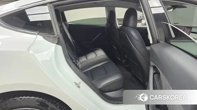 Tesla Model 3 2019 Белый из Кореи, фото 3