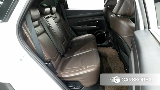 Hyundai The New Tucson Hybrid (NX4) 2025 Белый из Кореи, фото 3