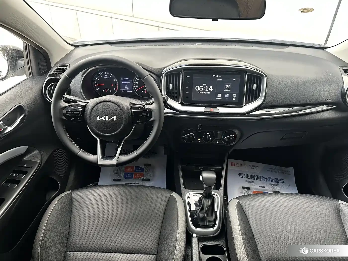 Kia KX1 2022 Белый из Китая, фото 3