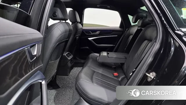 Audi A6 (C8) 2021 Черный из Кореи, фото 3