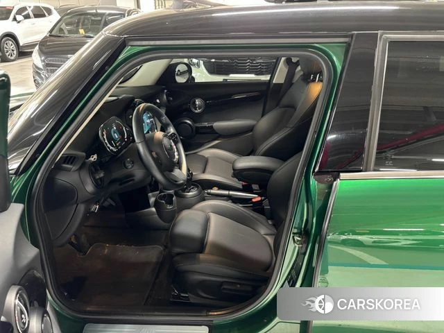 Mini Cooper 2021 Зеленый из Кореи, фото 3