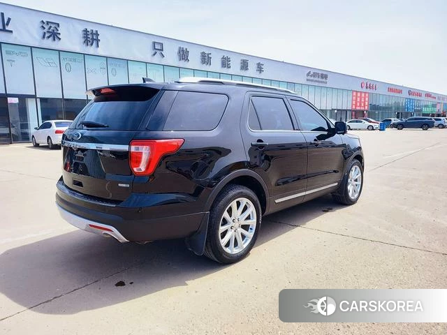Ford Explorer (imported) 2018 Черный из Китая, фото 3