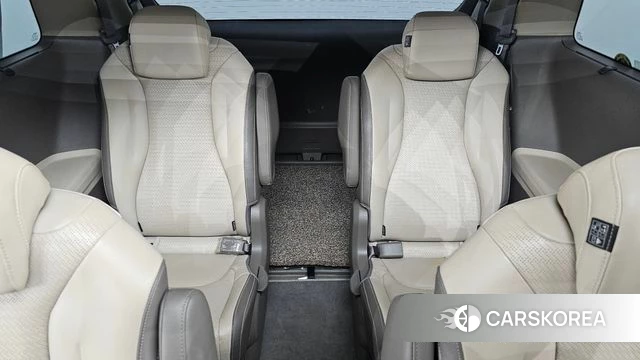 Kia Carnival 4th generation 2021 Белый из Кореи, фото 3
