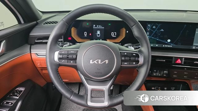 Kia The New K5 3rd generation 2025 Белый из Кореи, фото 3