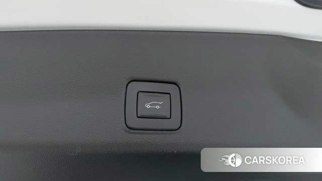 Chevrolet (GM Daewoo) Trailblazer 2023 Белый из Кореи, фото 3