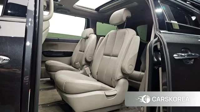 Kia The New Carnival 2018 Серый из Кореи, фото 3