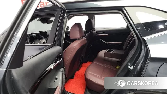 Kia Seltos 2022 Серый из Кореи, фото 3