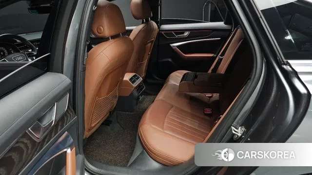 Audi A6 (C8) 2021 Серый из Кореи, фото 3