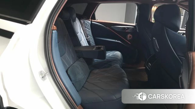 BMW XM (G09) 2023 Белый из Кореи, фото 3