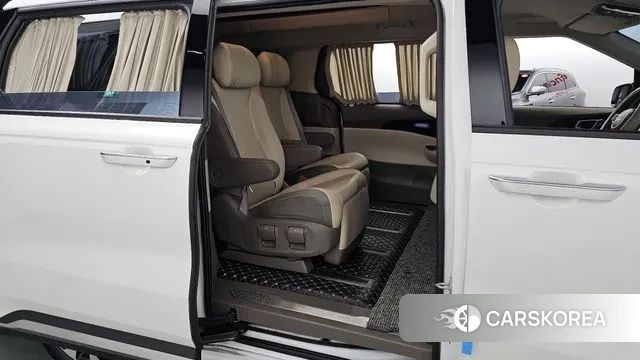 Kia Carnival 4th generation 2022 Белый из Кореи, фото 3