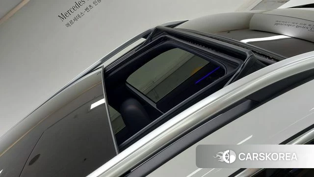 Mercedes-Benz EQB X243 2024 Белый из Кореи, фото 3