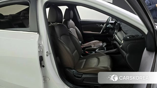 Kia Come New K3 2019 Белый из Кореи, фото 3