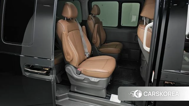 Hyundai Staria 2021 Черный из Кореи, фото 3