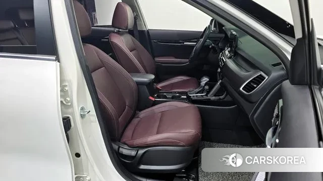 Kia Seltos 2019 Белый из Кореи, фото 3