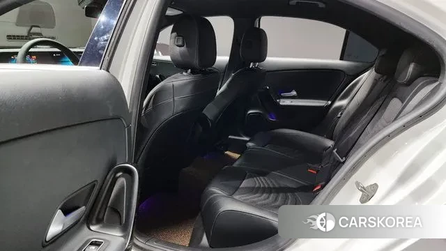 Mercedes-Benz A-Class W177 2020 Белый из Кореи, фото 3